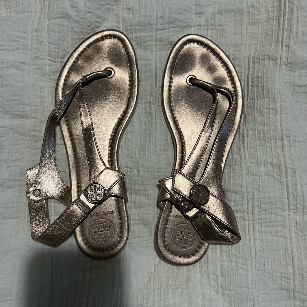 Used Tory Burch sandals size 7